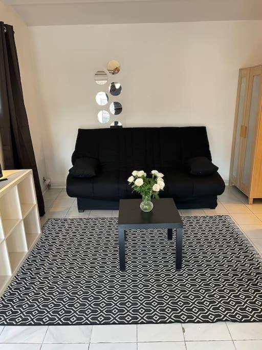 Ferienwohnung Charmant Duplex + Terrasse A 5 Min Du Centre D'Aix Aix-en-Provence Exterior foto